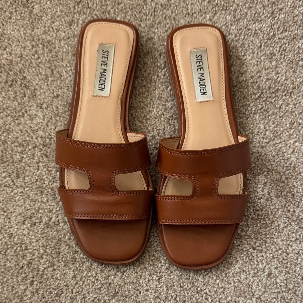 Steve Madden Tan Leather Sandals